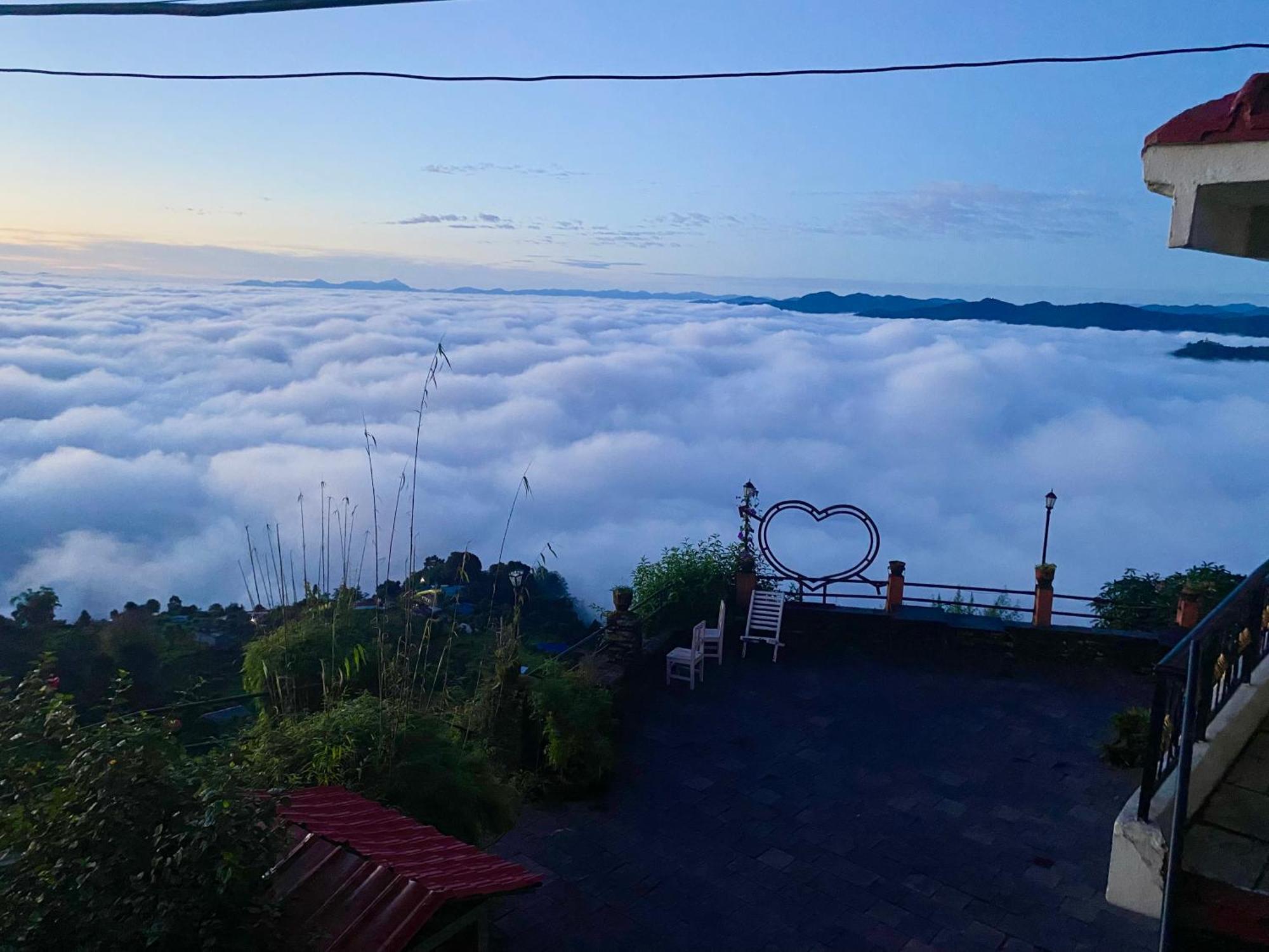 Panoramic View Guest House Sarangkot Pokhara Zewnętrze zdjęcie
